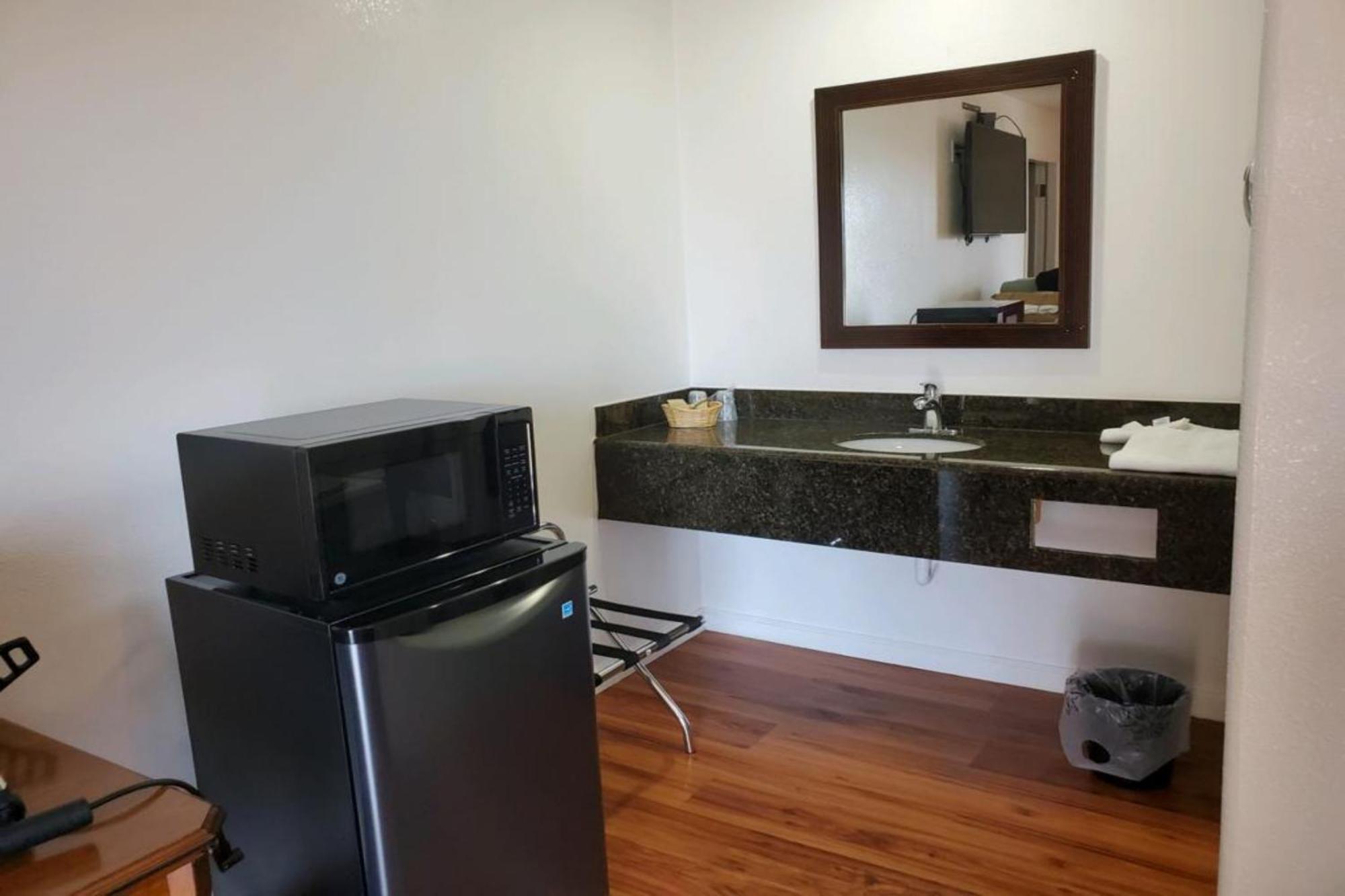 Premier Inn & Suites -Listing Partner Oakland Esterno foto